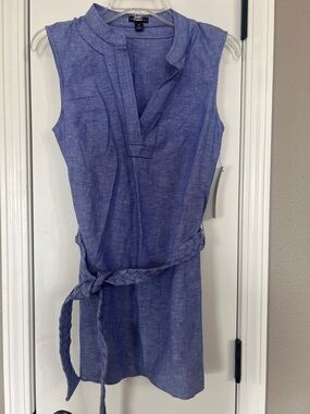 Dana Buchman Sleeveless Linen-Blend Tunic in chambray